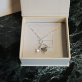 Sigrid snurrande halsband